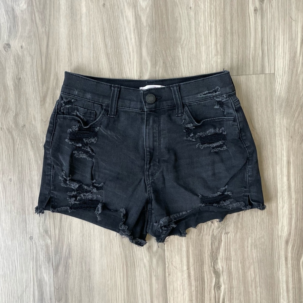 SO Curvy Shortie Distressed Denim Shorts